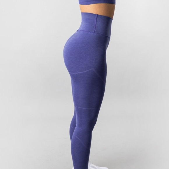 Alphalete OG Revival Leggings - Comet - Picture 2 of 5